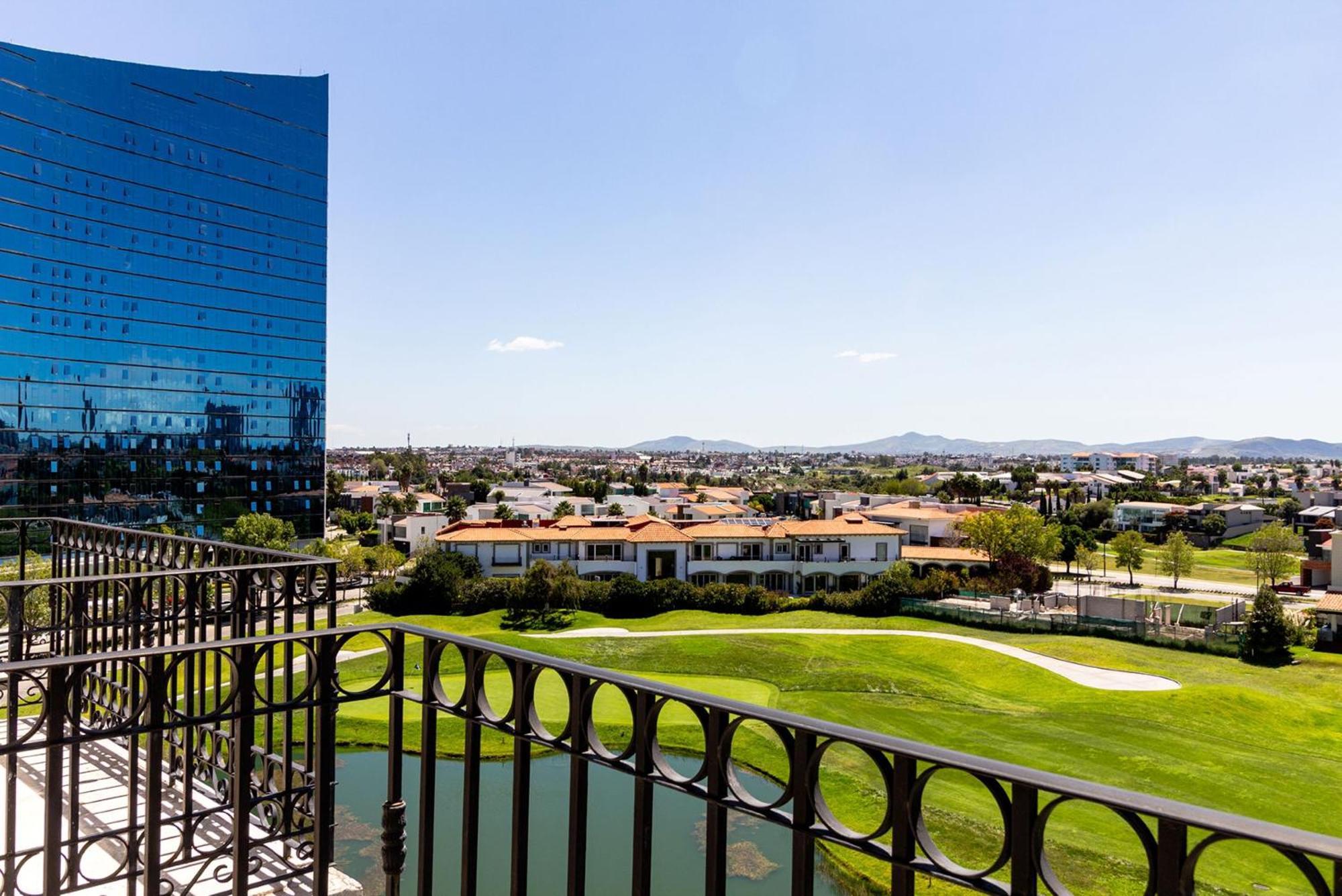 Camino Real Puebla Angelopolis Hotel Exterior photo